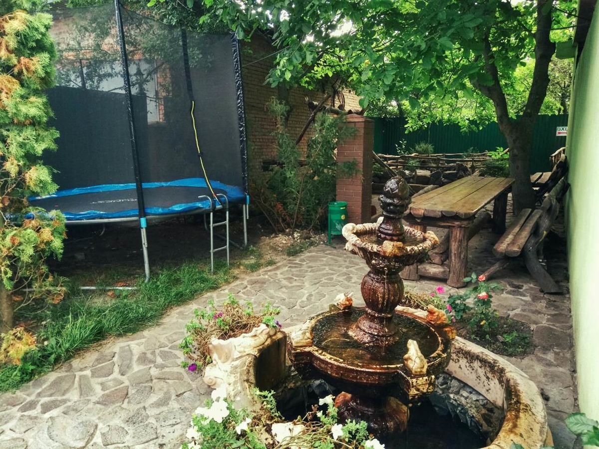 Гостевой дом Готель Сауна Водопад Хмельницкий